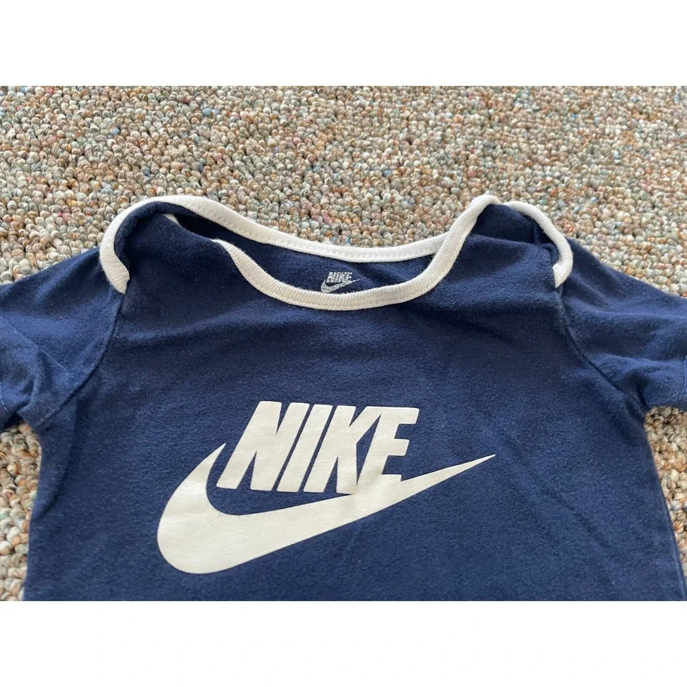 Nike Boys Navy Blue Bodysuit 9-12M